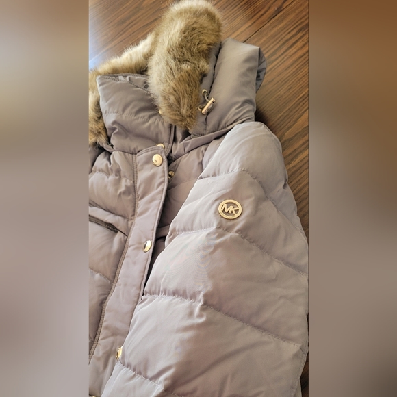 Michael Kors women's winter coat - Picture 9 of 12